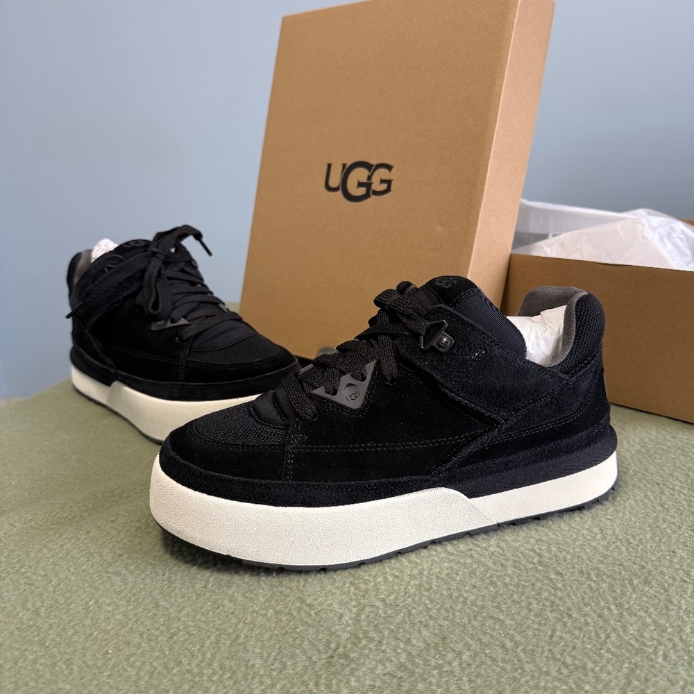 UGG Unisex Adult Goldencush Oxfords - Black- Size 9‎ WOMEN / 8 MEN